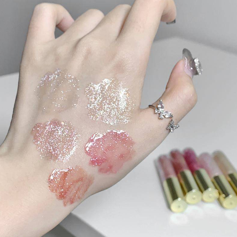 Hydrating High-Gloss Glittery Lip Gloss